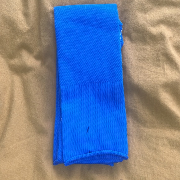 Nike Blue Athletic Socks Sz Mens Small NWOT - Picture 2 of 4
